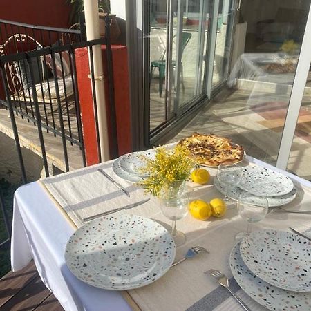 Maison Plein Sud Sur Les Toits Au 2 Terrasses Монтаняк Екстериор снимка